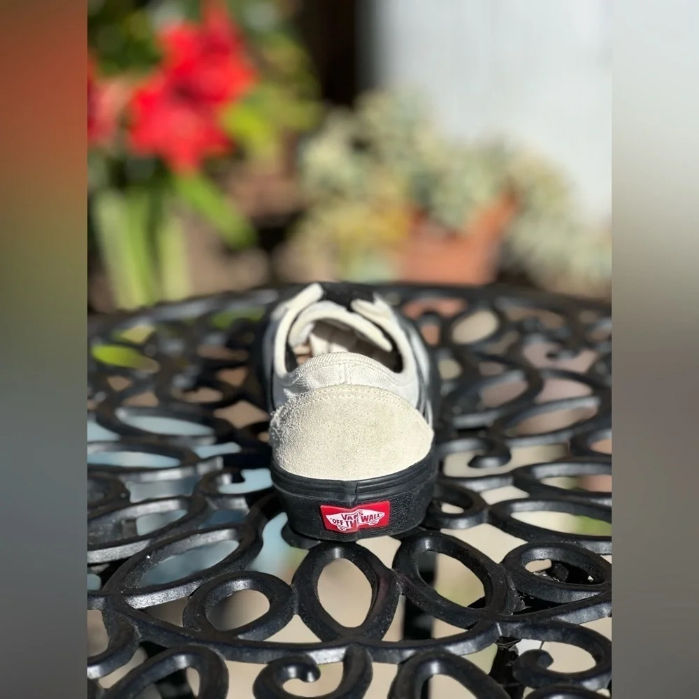 Vans —
